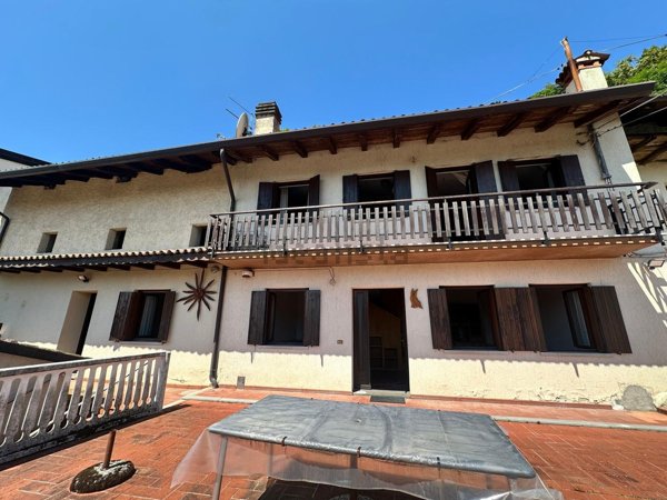 casa indipendente in vendita a Pulfero