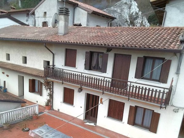 casa indipendente in vendita a Pulfero