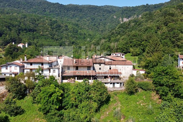 casa indipendente in vendita a Pulfero