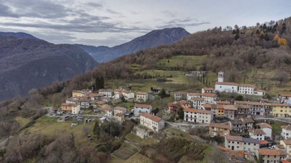 casa indipendente in vendita a Pulfero