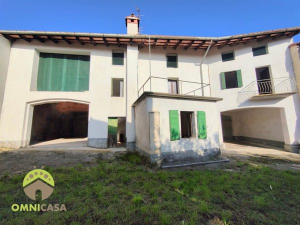 casa indipendente in vendita a Ragogna