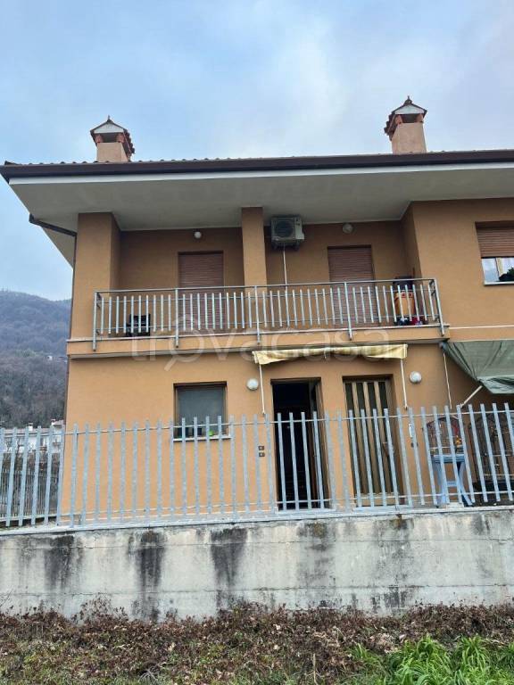 appartamento in vendita a Ragogna in zona Muris
