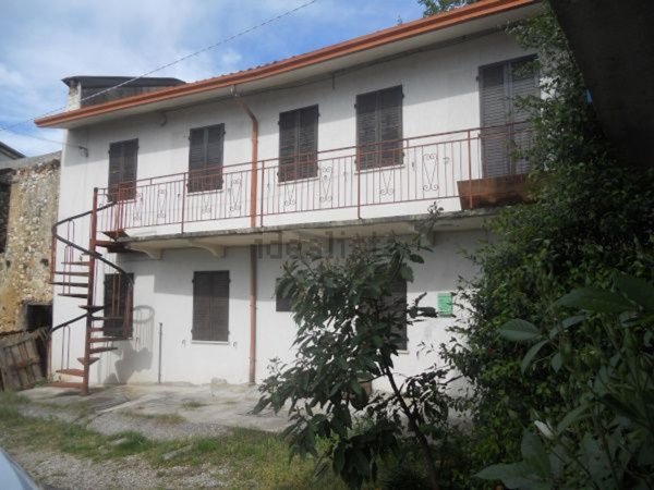 casa indipendente in vendita a Ragogna in zona Muris