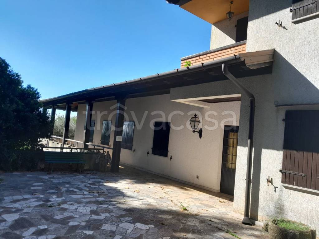 negozio in vendita a Ragogna in zona Muris