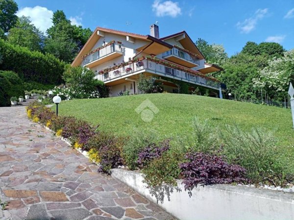 casa indipendente in vendita a Ragogna in zona Muris