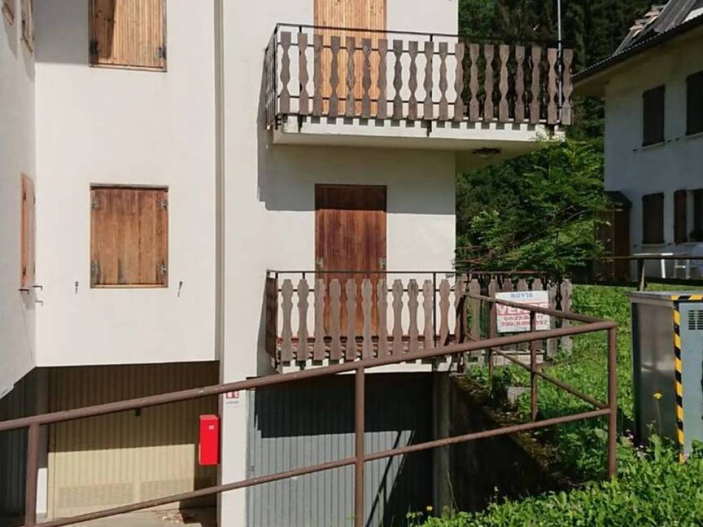 appartamento in vendita a Ravascletto