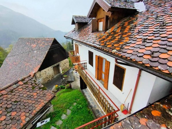 casa indipendente in vendita a Ravascletto