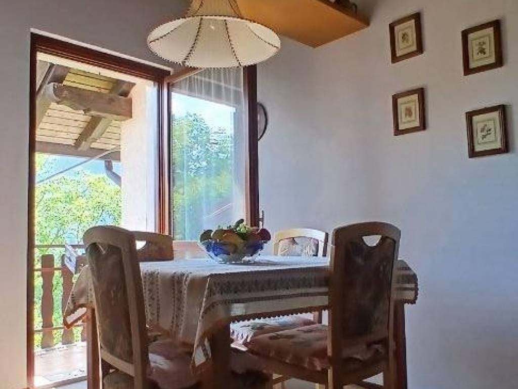 appartamento in vendita a Ravascletto in zona Zovello