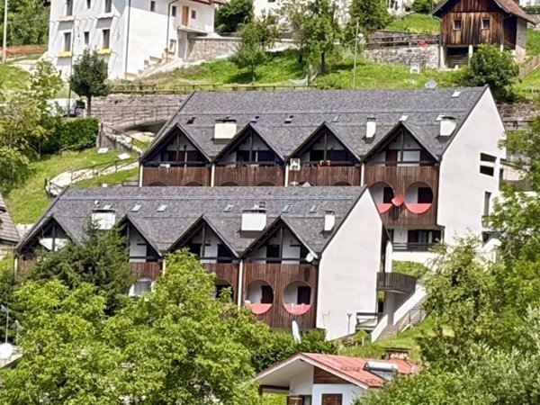 appartamento in vendita a Ravascletto in zona Zovello