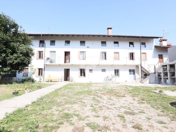 casa indipendente in vendita a Reana del Rojale in zona Qualso