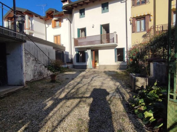 casa indipendente in vendita a Reana del Rojale in zona Reana