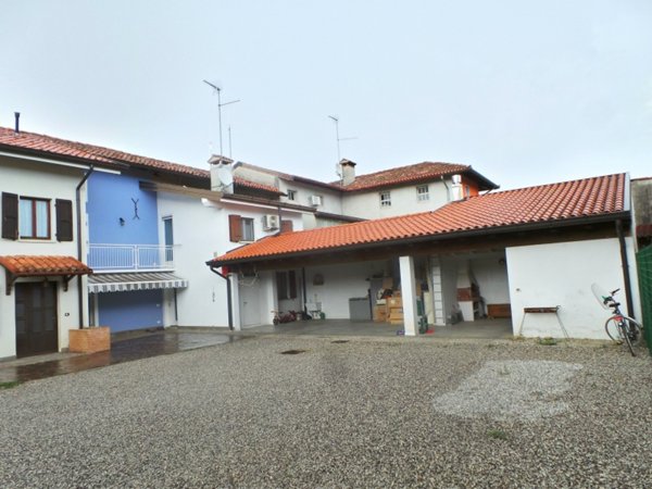 appartamento in vendita a Reana del Rojale