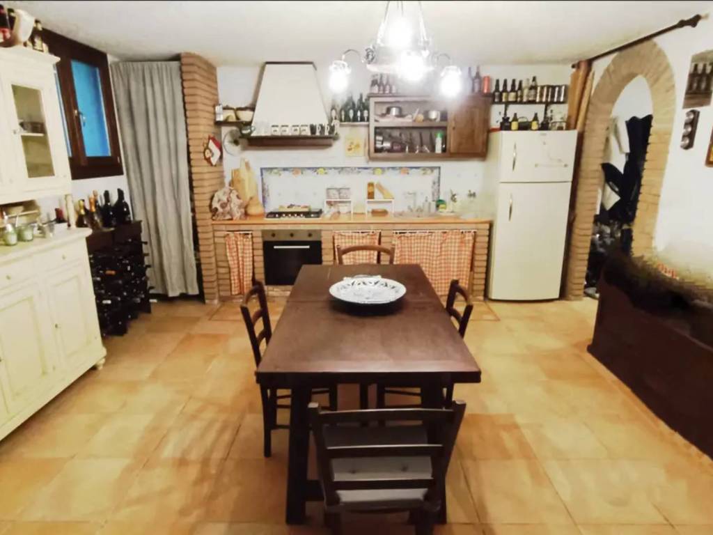 casa indipendente in vendita a Reana del Rojale in zona Reana