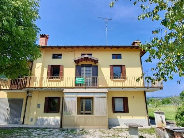 casa indipendente in vendita a Reana del Rojale