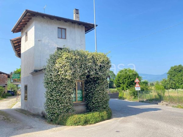 casa indipendente in vendita a Reana del Rojale