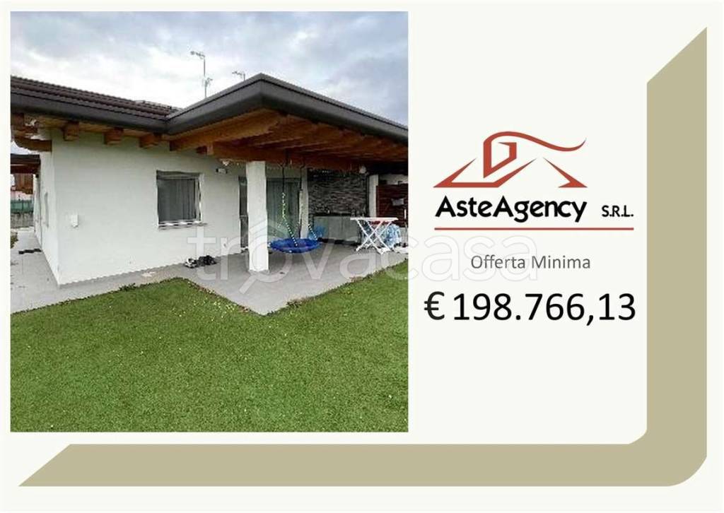casa indipendente in vendita a Reana del Rojale