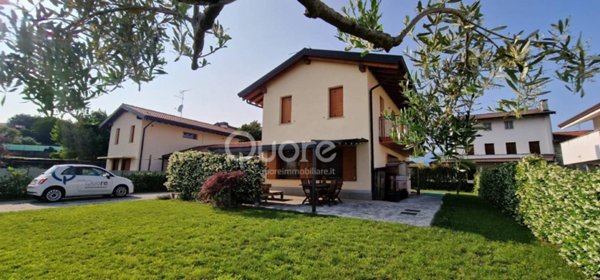 casa indipendente in vendita a Reana del Rojale