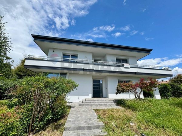 casa indipendente in vendita a Reana del Rojale