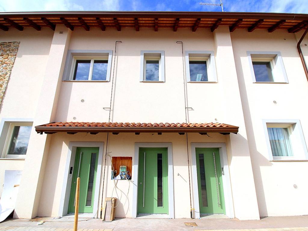 appartamento in vendita a Reana del Rojale in zona Reana