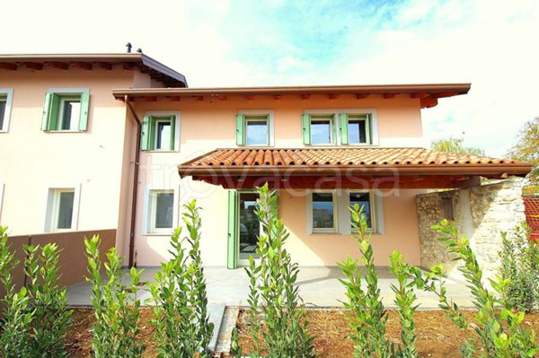 casa indipendente in vendita a Reana del Rojale