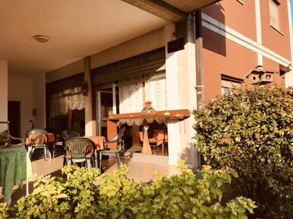 negozio in vendita a Reana del Rojale