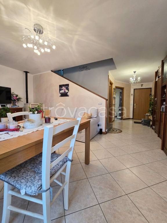 casa indipendente in vendita a Reana del Rojale