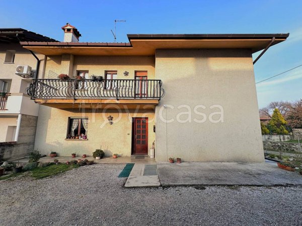 casa indipendente in vendita a Reana del Rojale in zona Zompitta