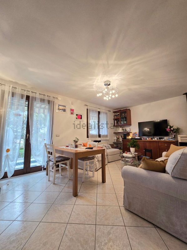 casa indipendente in vendita a Reana del Rojale