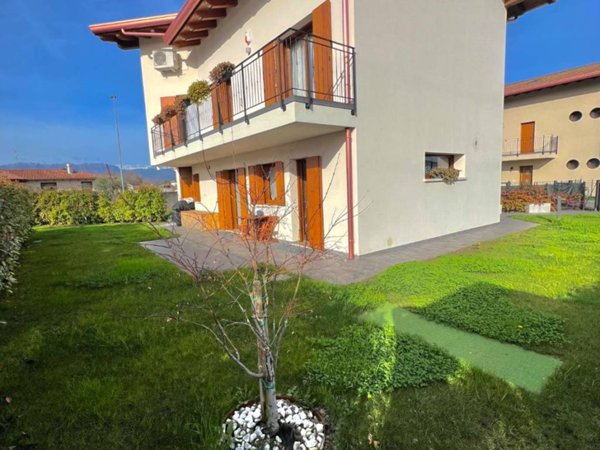 casa indipendente in vendita a Reana del Rojale in zona Reana