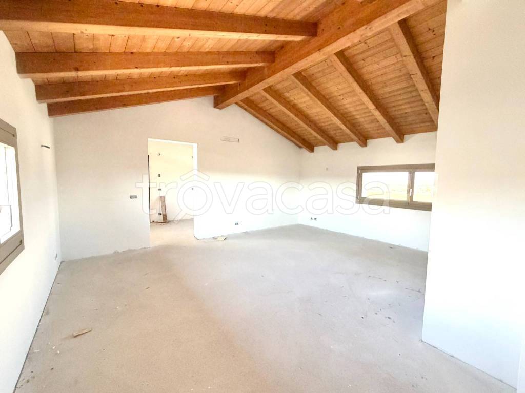 appartamento in vendita a Reana del Rojale