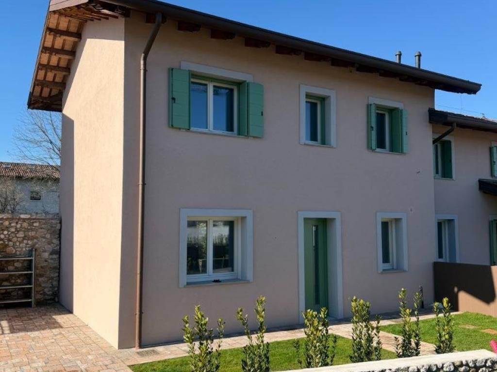 casa indipendente in vendita a Reana del Rojale in zona Reana