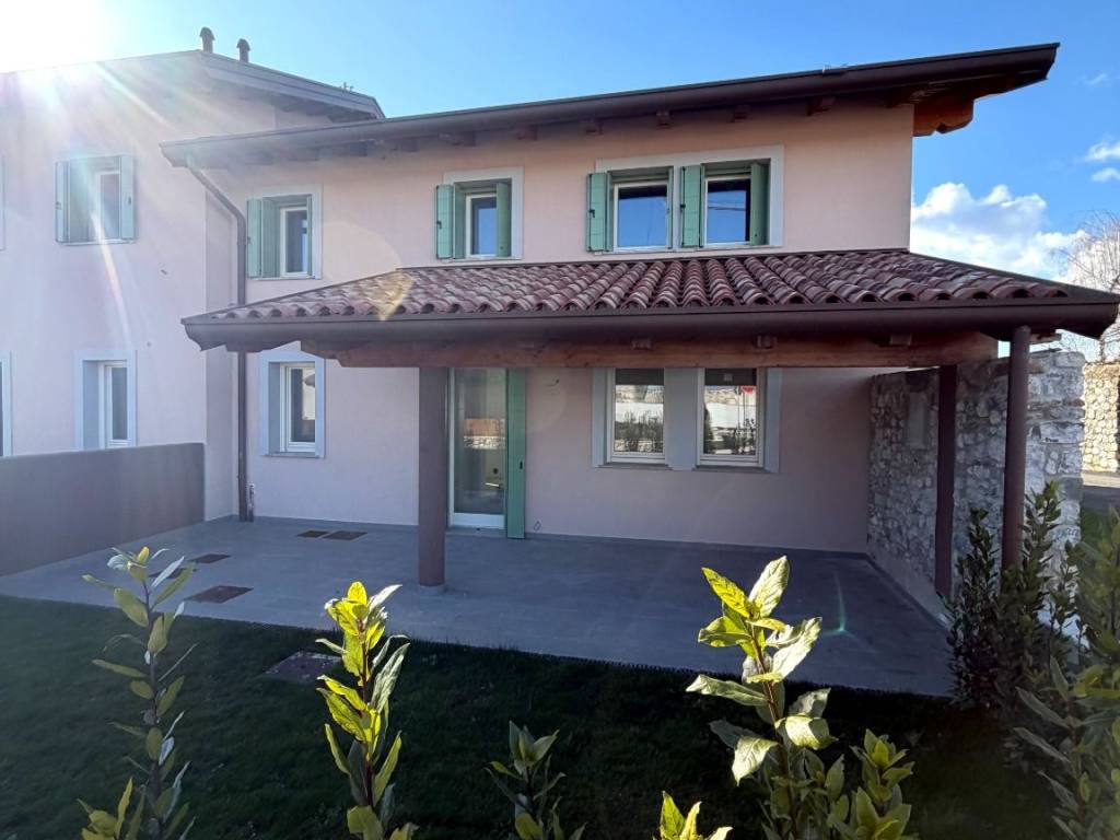 casa indipendente in vendita a Reana del Rojale in zona Reana