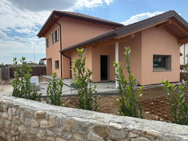 appartamento in vendita a Reana del Rojale in zona Reana