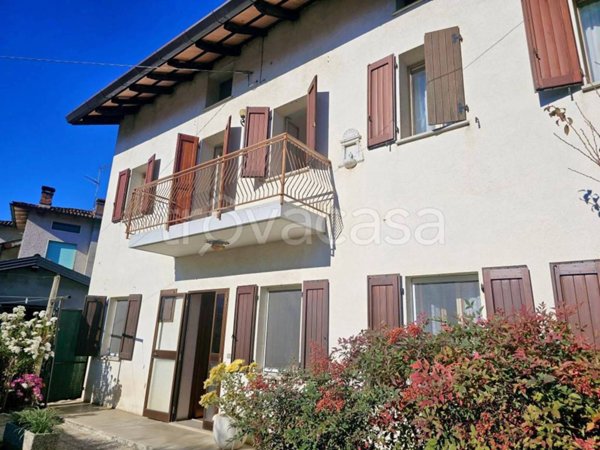 casa indipendente in vendita a Reana del Rojale in zona Vergnacco