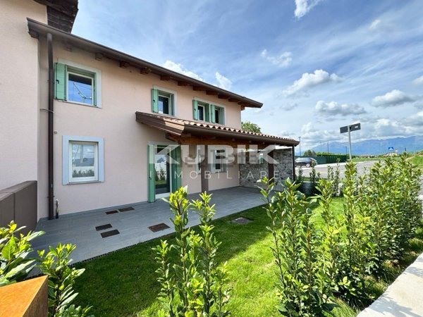 casa indipendente in vendita a Reana del Rojale in zona Reana