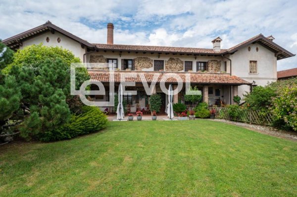 casa indipendente in vendita a Reana del Rojale in zona Vergnacco