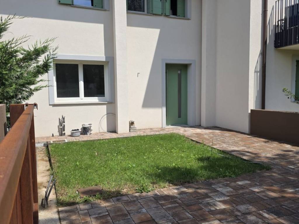 casa indipendente in vendita a Reana del Rojale in zona Reana