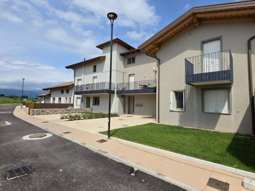 appartamento in vendita a Reana del Rojale in zona Reana