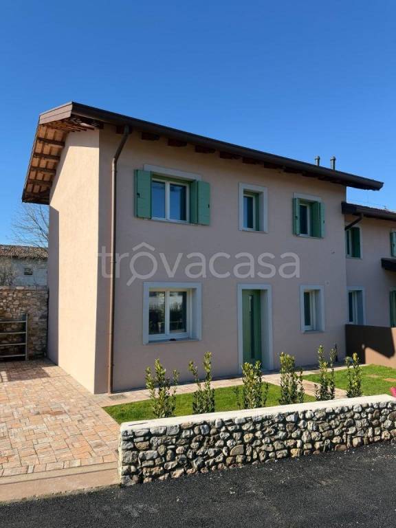 casa indipendente in vendita a Reana del Rojale