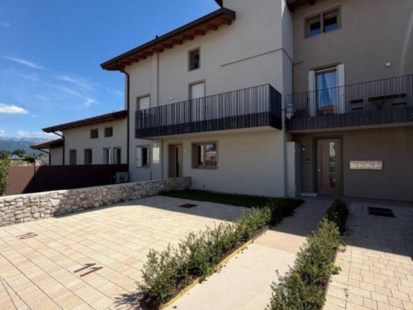 appartamento in vendita a Reana del Rojale in zona Reana