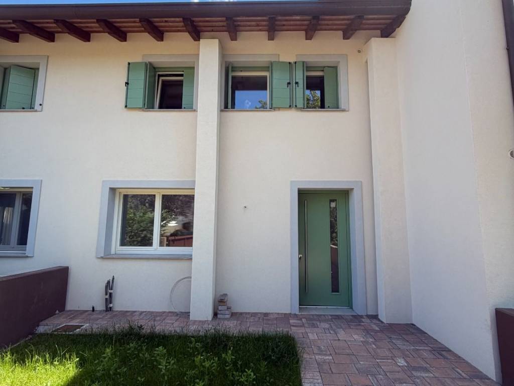 casa indipendente in vendita a Reana del Rojale in zona Reana