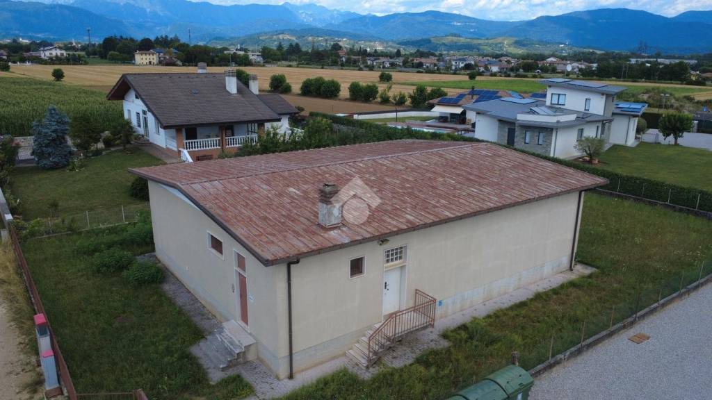 appartamento in vendita a Reana del Rojale in zona Reana