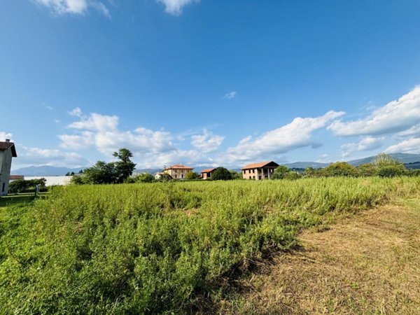 terreno in vendita a Reana del Rojale in zona Vergnacco