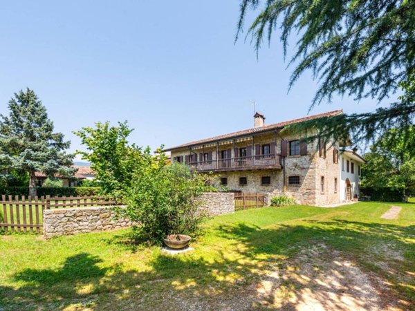casa indipendente in vendita a Remanzacco in zona Ziracco