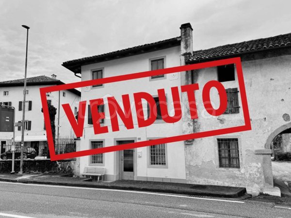 casa indipendente in vendita a Remanzacco in zona Cerneglons
