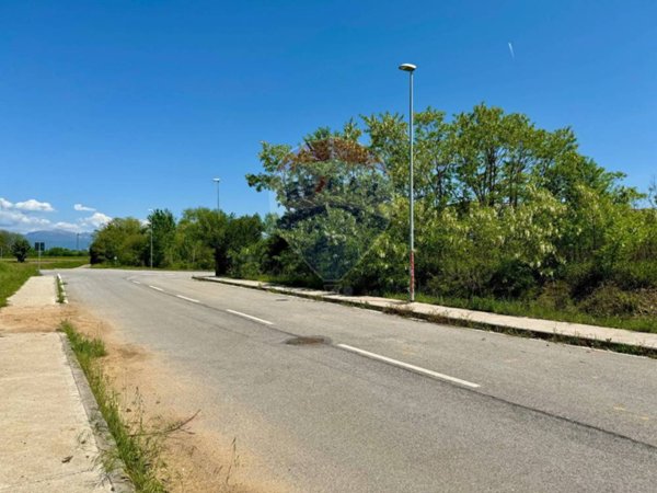 terreno edificabile in vendita a Remanzacco