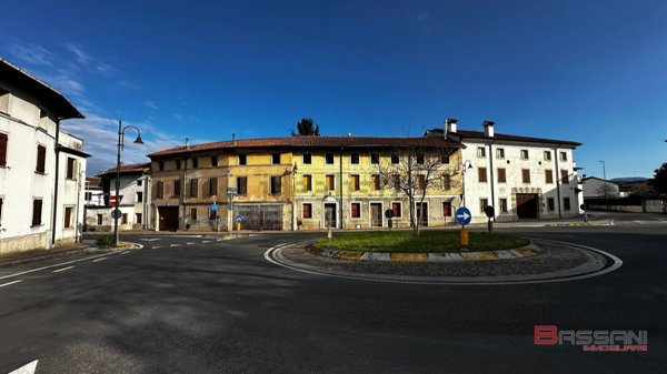 casale in vendita a Remanzacco in zona Orzano