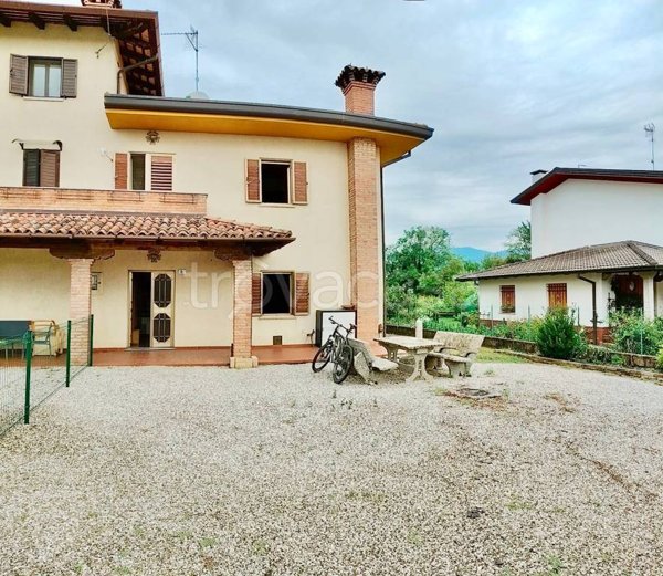 casa indipendente in vendita a Remanzacco in zona Ziracco