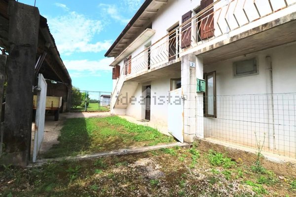 casa indipendente in vendita a Remanzacco in zona Orzano