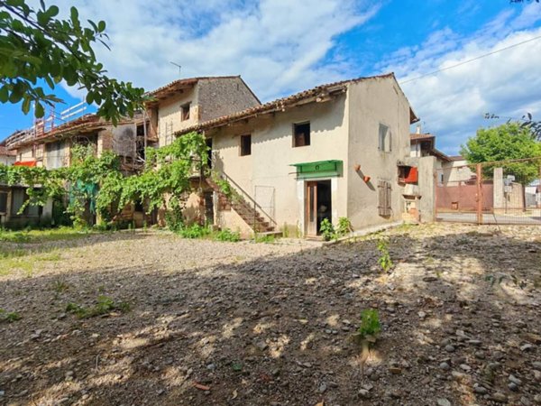 casa indipendente in vendita a Remanzacco in zona Orzano